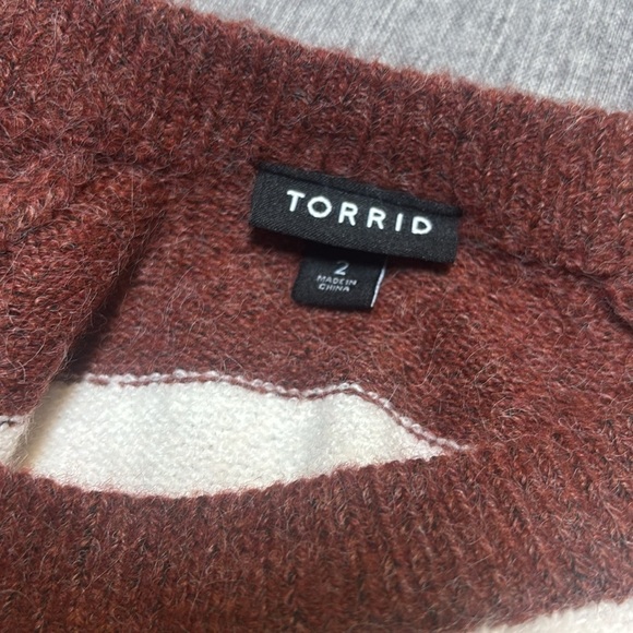 Torrid Softest Sweater Short Sleeve Raglan Pullover, 2 - Picture 8 of 10